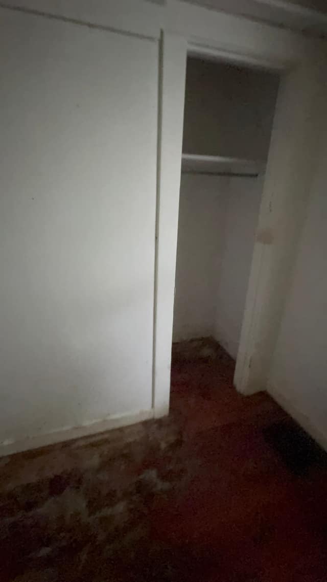 1174 W King St., Decatur, IL: owner financed home, photo 9