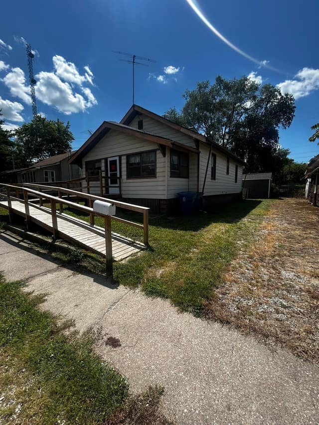 336 Goulding St, East Alton, IL: owner financed home, photo 2