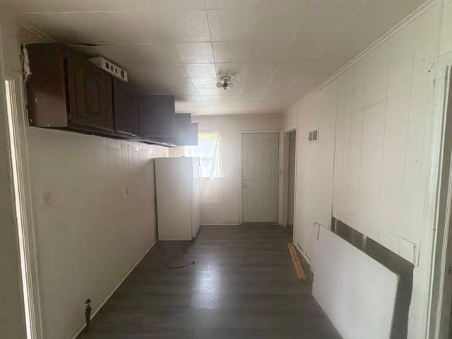 2049 N Gale Ave, Peoria, Il 61604, Peoria, IL: owner financed home, photo 9