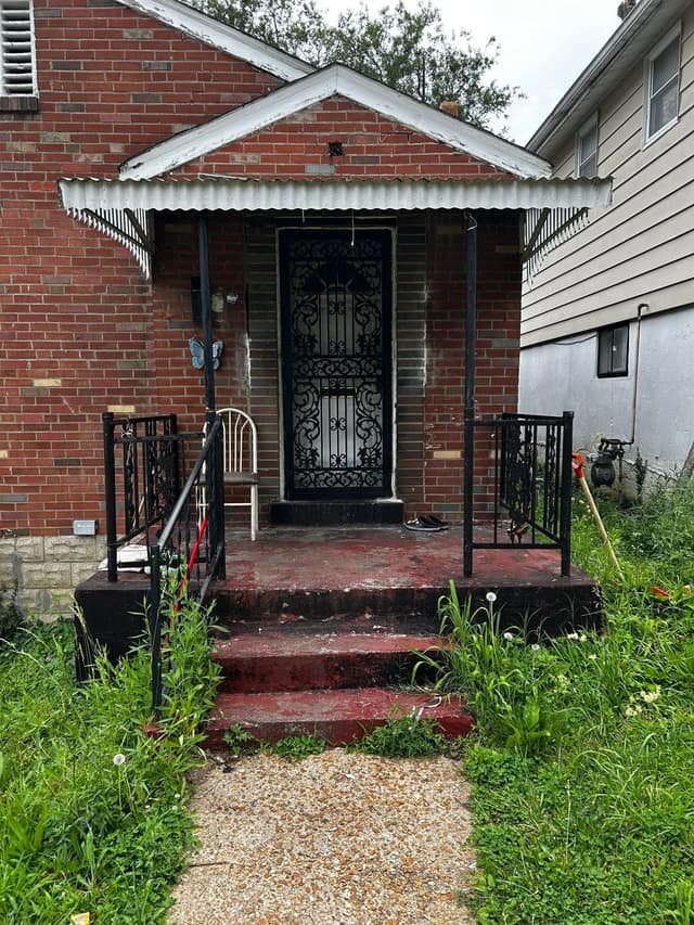 3742 Melba Pl, Saint Louis, MO: owner financed home, photo 1