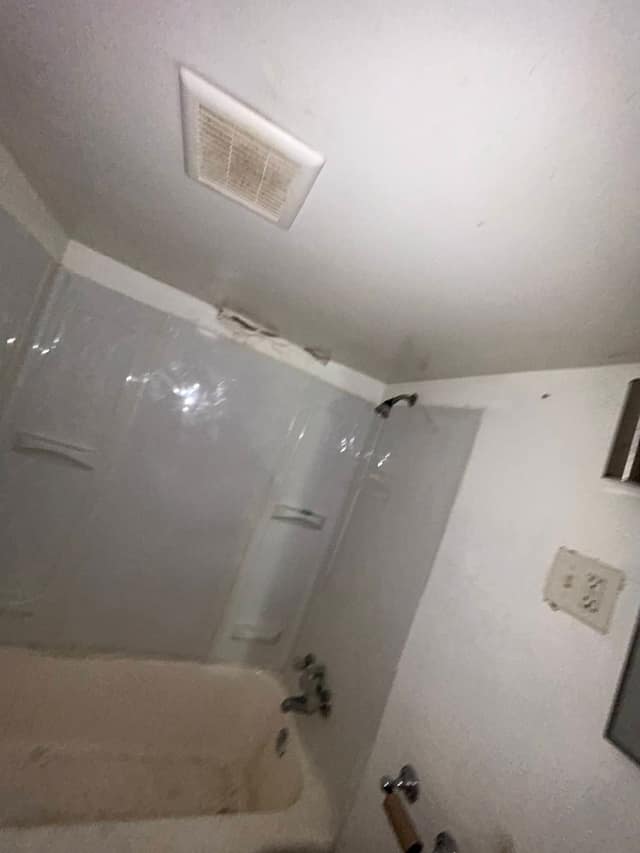 5645 Hodiamont Ave, Saint Louis, MO: owner financed home, photo 17
