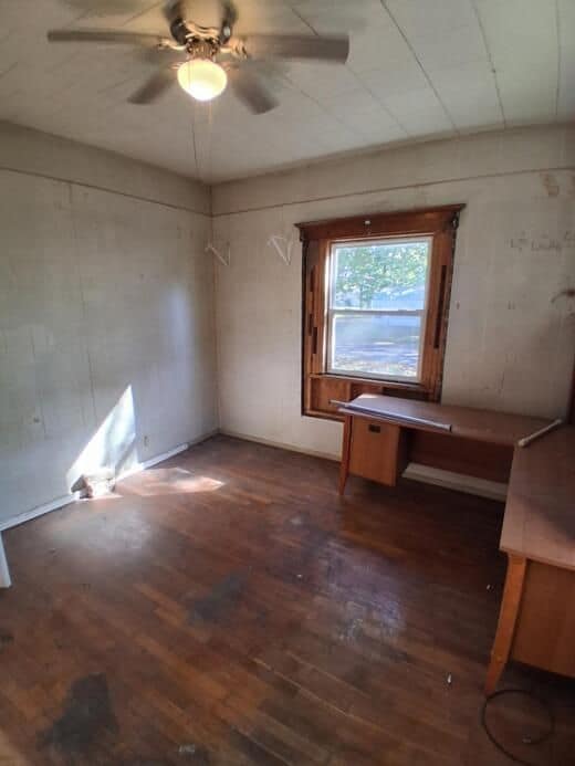 322 West Cole Street, Du Quoin, IL: owner financed home, photo 5