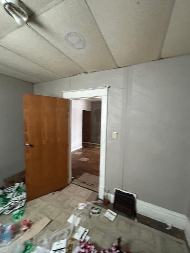 1811 W Millman St, Peoria, IL: owner financed home, photo 10