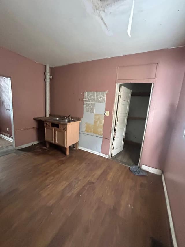 1811 W Millman St, Peoria, IL: owner financed home, photo 11