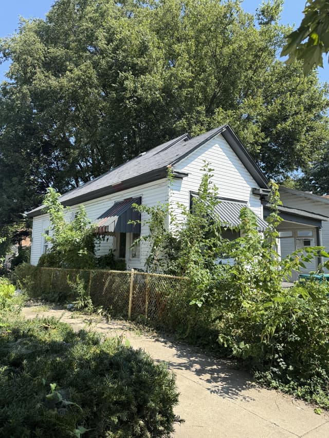 1828 E. Main Street, Decatur, MO: owner financed home, photo 1