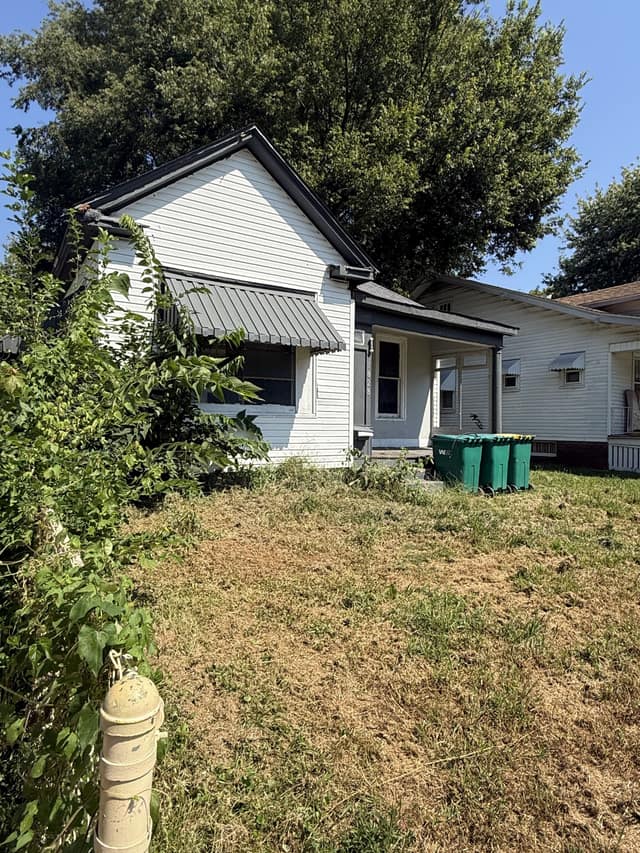 1828 E. Main Street, Decatur, MO: owner financed home, photo 6