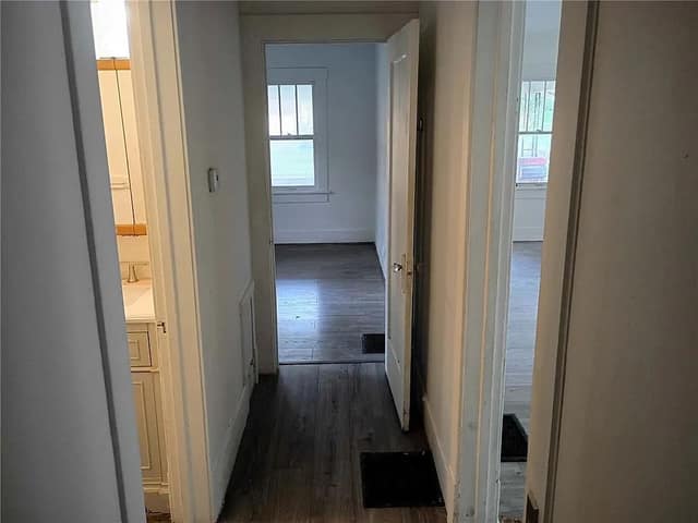 138 S 18th St, Decatur, IL: owner financed home, photo 3