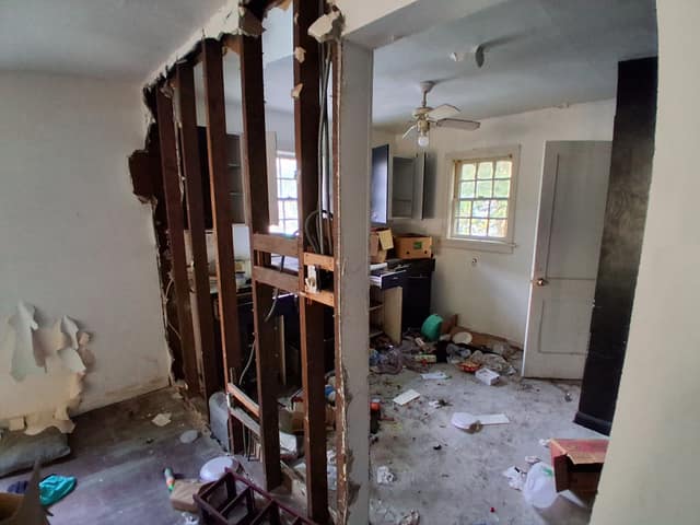 1645 E Walnut St, Decatur, IL: owner financed home, photo 7