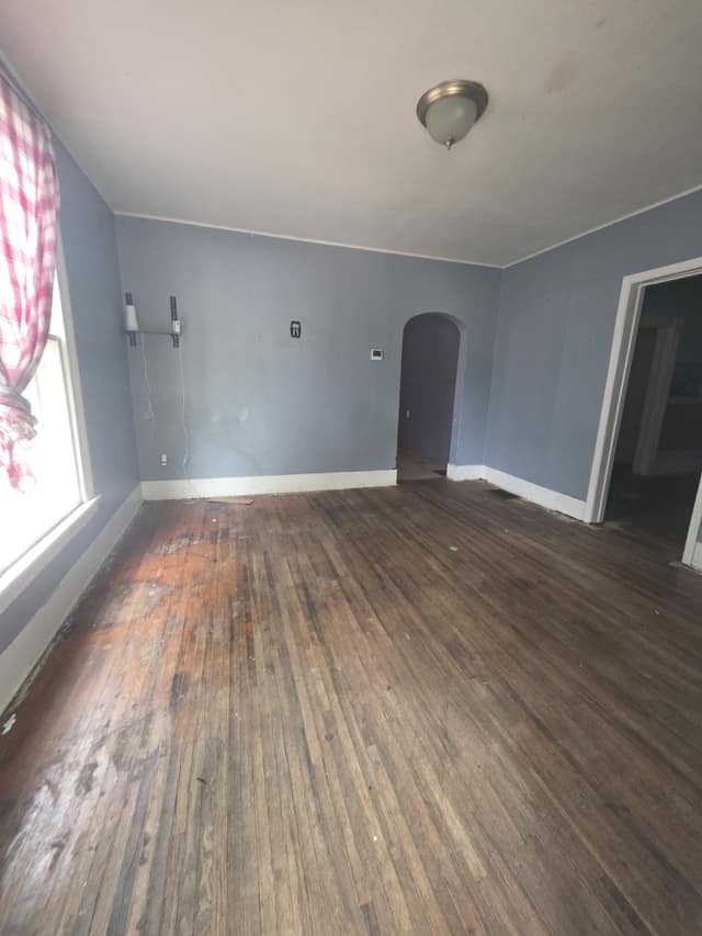 1143 E William St, Decatur, IL: owner financed home, photo 14