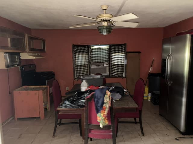 2113 W Howett St, Peoria, IL: owner financed home, photo 5