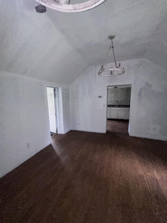 66 Franklin Avenue, Cottage Hills, IL: owner financed home, photo 5