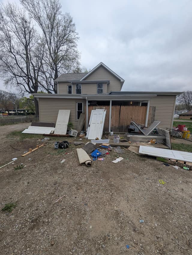 1205 N Sheridan Rd, Peoria, IL: owner financed home, photo 1