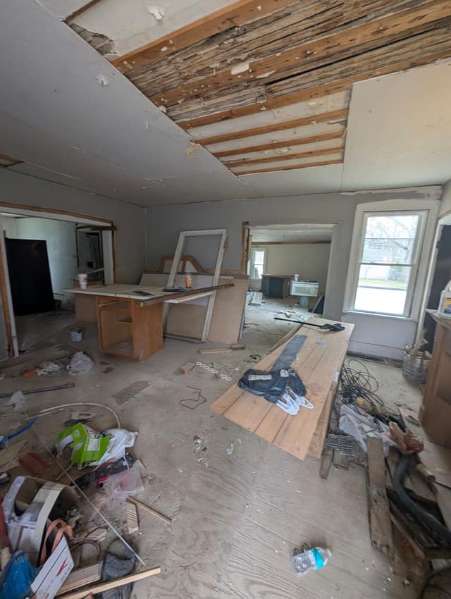 1205 N Sheridan Rd, Peoria, IL: owner financed home, photo 3