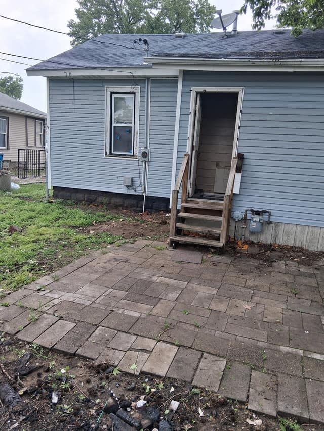 46 Eckhard Ave, Wood River, IL: owner financed home, photo 12
