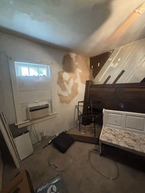 2618 E Garfield Ave, Decatur, IL: owner financed home, photo 3