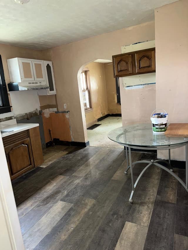 2618 E Garfield Ave, Decatur, IL: owner financed home, photo 10