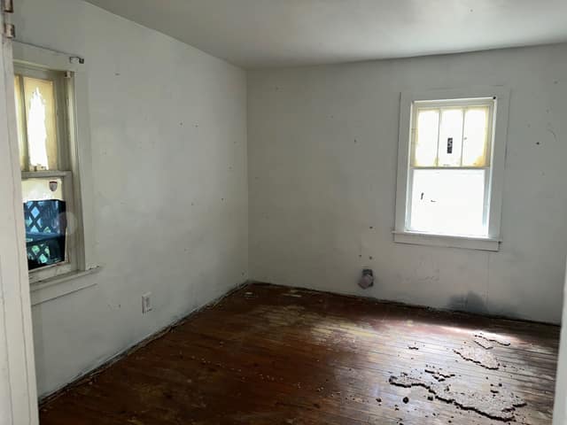 2618 E Garfield Ave, Decatur, IL: owner financed home, photo 13