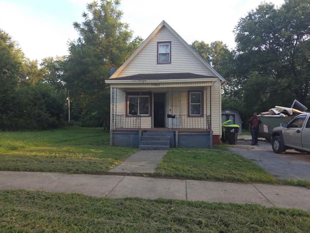1263 W Green St, Decatur, IL: owner financed home, photo 1