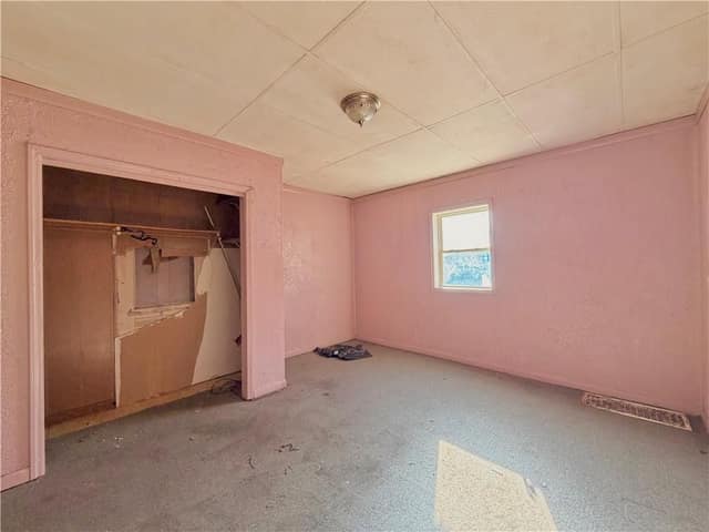 1646 E Wood St, Decatur, IL: owner financed home, photo 6