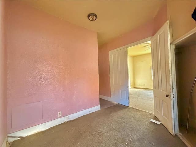 1646 E Wood St, Decatur, IL: owner financed home, photo 7
