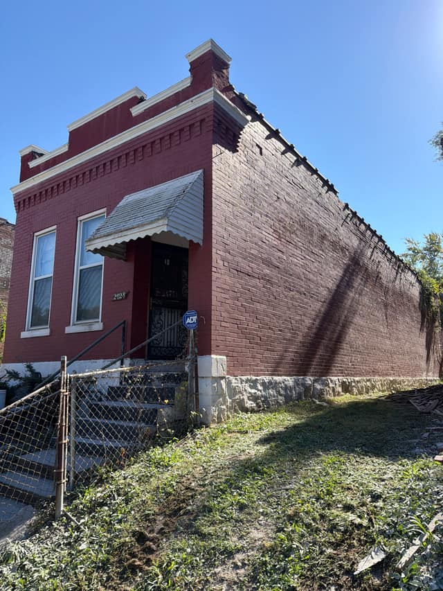2028 E Prairei Ave, Saint Louis, MO: owner financed home, photo 4