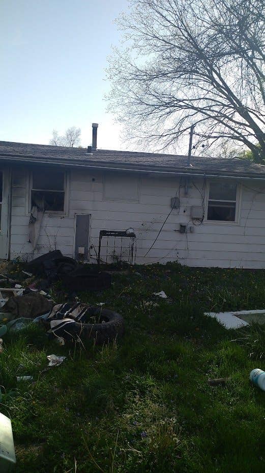 241 Saint John Drive, Cahokia Heights, IL: owner financed home, photo 10