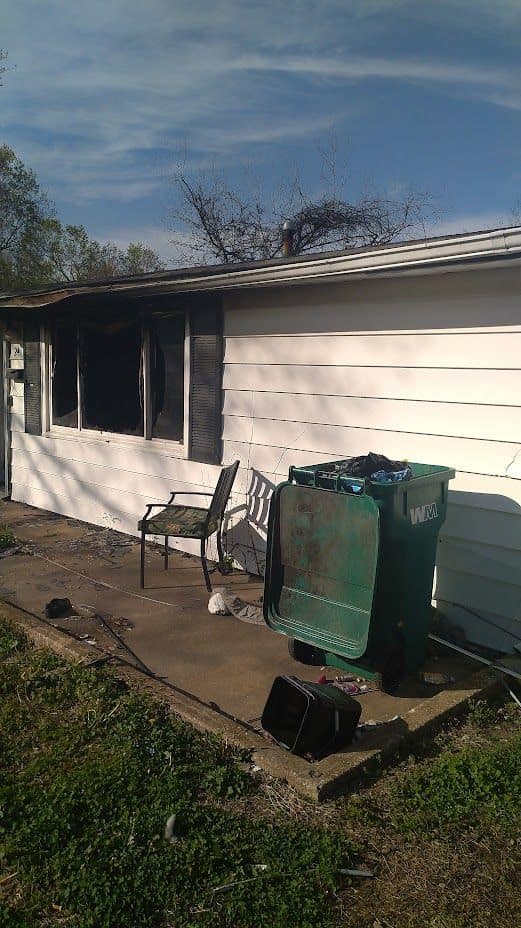 241 Saint John Drive, Cahokia Heights, IL: owner financed home, photo 14